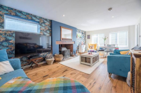 Saxon Cottage, spacious bungalow in Friston